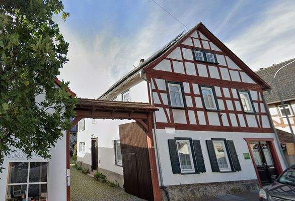 Gebäudeansicht & Hofeingang