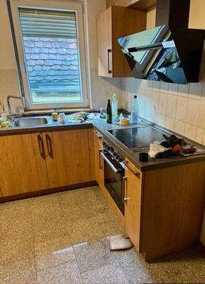 Einbauküche ist auch vorhanden