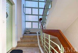 Zugang zur Erdgeschosswohnung