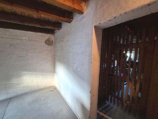 Abstellraum abschließbar DG