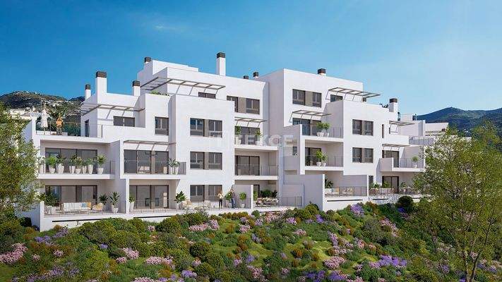 New Build Bright Apartments with Large Terraces in Almunecar
