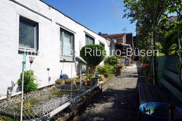 Die Anbauten (ehem. Werkstatt)