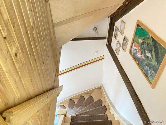 Treppenaufgang zum OG