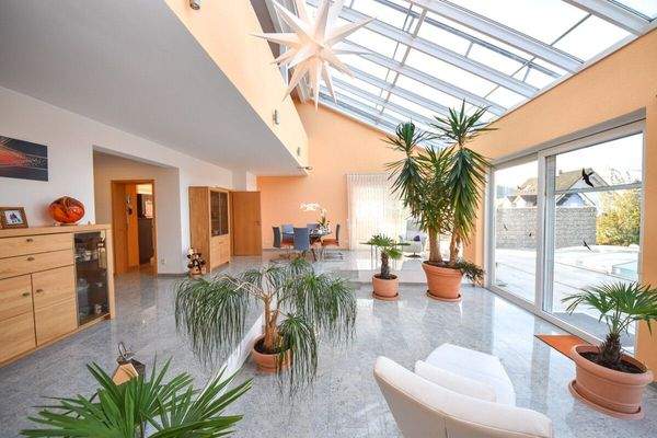 Wohn- und Essbereich EG