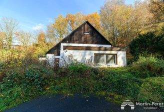 Blick aufs Bestandsgebäude