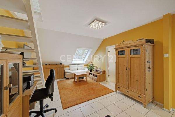 Homeoffice, Ankleide & Rückzugsort im Dachgeschoss