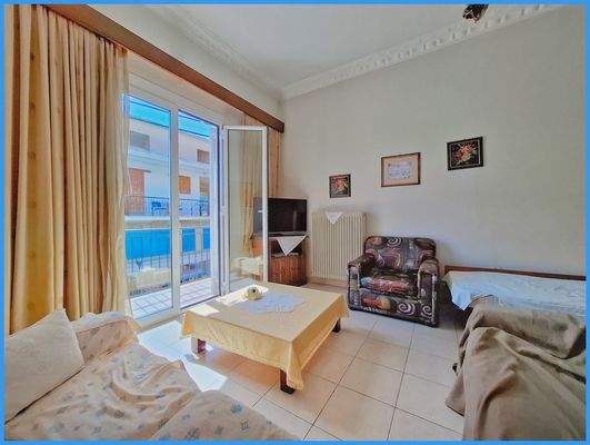 b2298a31fbc64bfb92d096ae3542b6cd-original