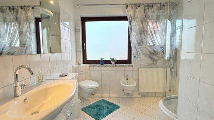 Erdgeschoss Badezimmer