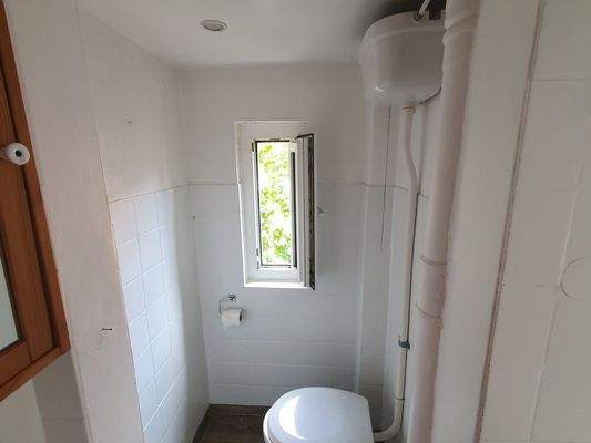 Modernes Badezimmer