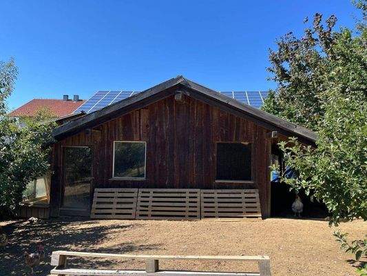 Hühnerstall mit Auslauf