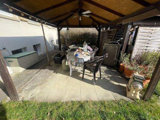 Überdachte Terrasse 2.jpg