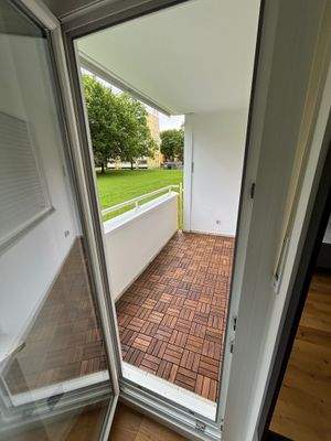 Balkon WG-Zimmer Bunsenstraße 11 München.jpeg