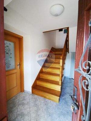 1727697961_img-20240930-wa0007