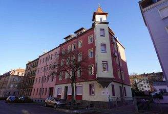 Attraktives Jugendstilgebäude in St- Leonhard!