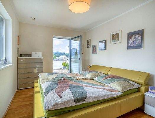 HP5-4-Zimmer-Wohnung-Mondsee-Schlafzimmer