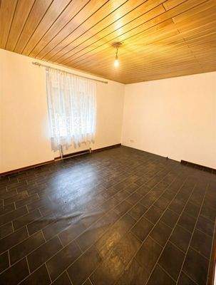 Schlafzimmer 2 EG. - (KI generiert)