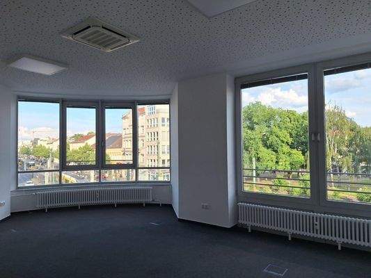 Rundum-Blick (Raum 1)