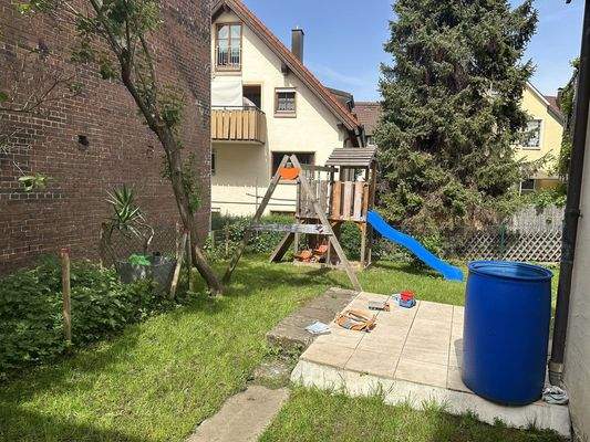 Spielgeräte im Garten