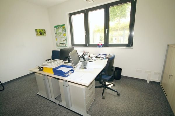 Büro 1