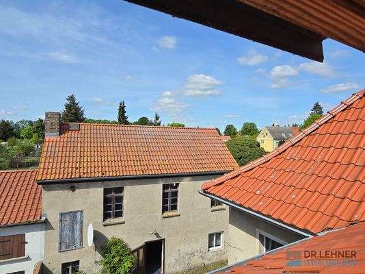 Blick aus dem DG nach hinten