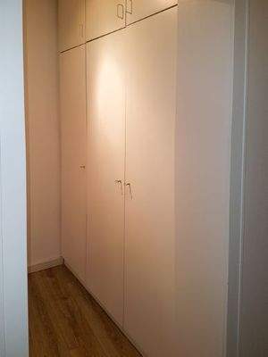 089 Schlafzimmer Schrank 1 (1 von 1)