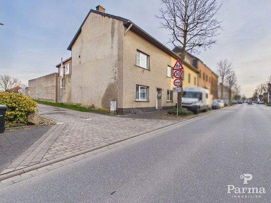 Seitenansicht des Hauses