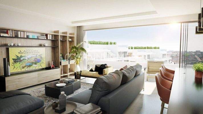 Properties in a Luxurious Complex in a Prestigious Area in Estepona