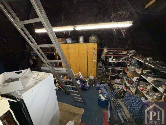 Fläche auf dem Dachboden