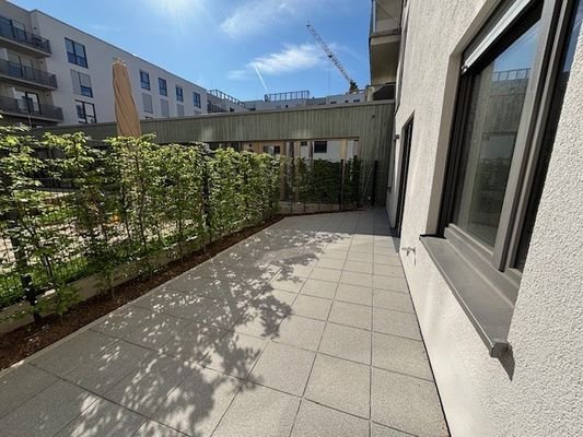 H 1.2_Terrasse Ansicht(2)
