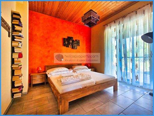 e010f84492074f8d8ba8767520b2f632-original