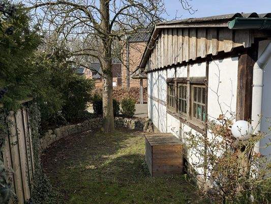 zwsichen den Gebäuden 1