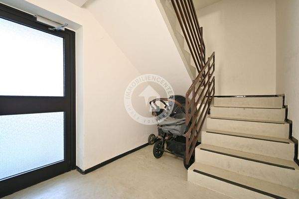 Hausflur Nebeneingang