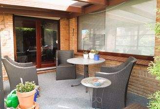 überdachte Terrasse