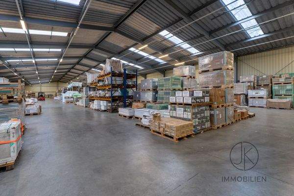 Lagerhalle
