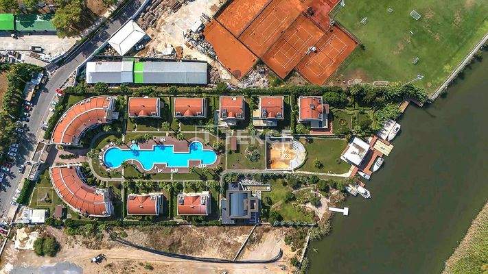 4-Bedroom Villa Near Golf Courses in Antalya Kadriye