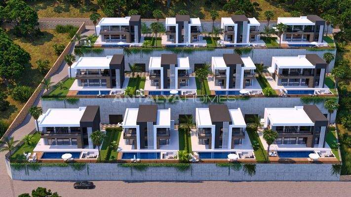 Detached Houses with Private Pools and Gardens in Alanya