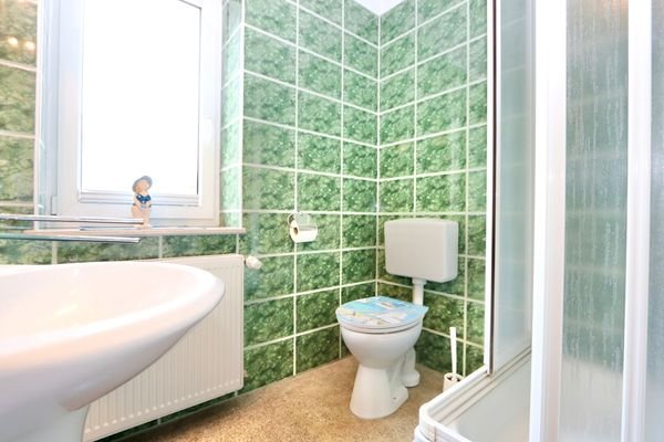 und einem Tageslicht-WC