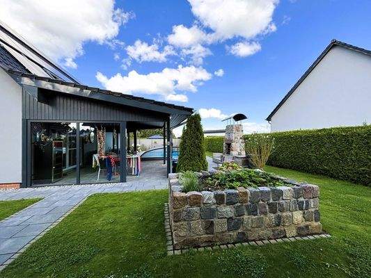 Blick zum Wintergarten