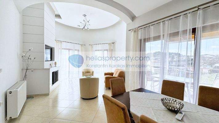 a3299415ca8d49e0a2d764eb97663f02-original