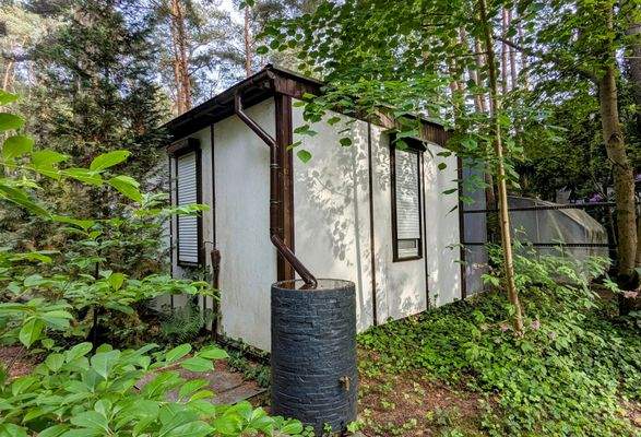 Rückansicht Regentonne 