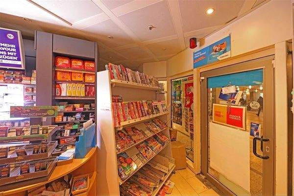 2ter Eingang/ Ausgang