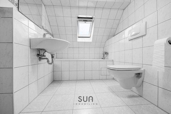 BADEZIMMER MIT TAGESLICHT