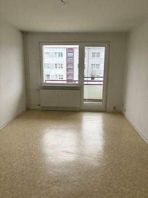 Wohn- und Schlafzimmer