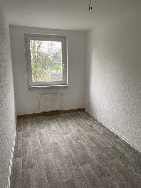 ***4-Raumwohnung mit Südbalkon in TOP Lage!*** - Foto 4