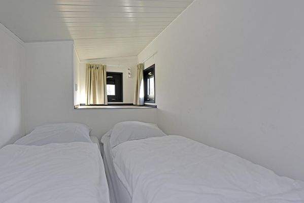 kaufen-meadow-brielle-schlafzimmer-einzelbetten-recreatieadviseurs-vakantiehuistekoop-nl.jpg