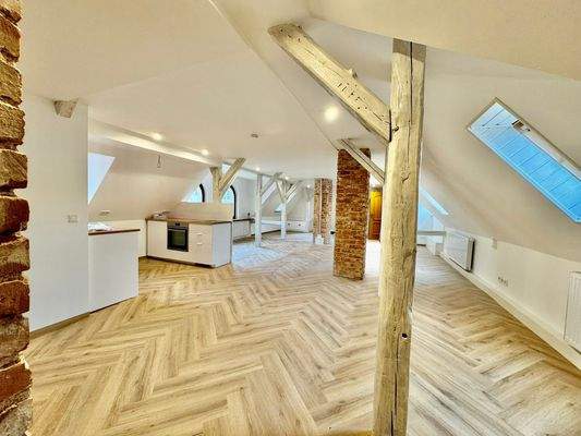 Helle Dachgeschosswohnung