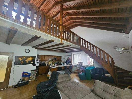 Hauptwohnung Wohn- Essbereich 