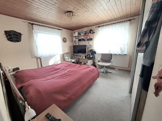 6 EG_ Schlafzimmer .jpg