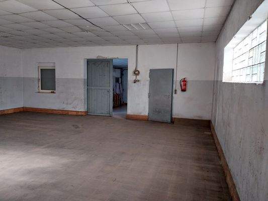 Blick aus Lager zur Rampe