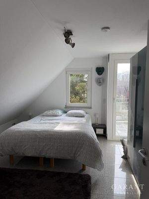 Schlafzimmer UG